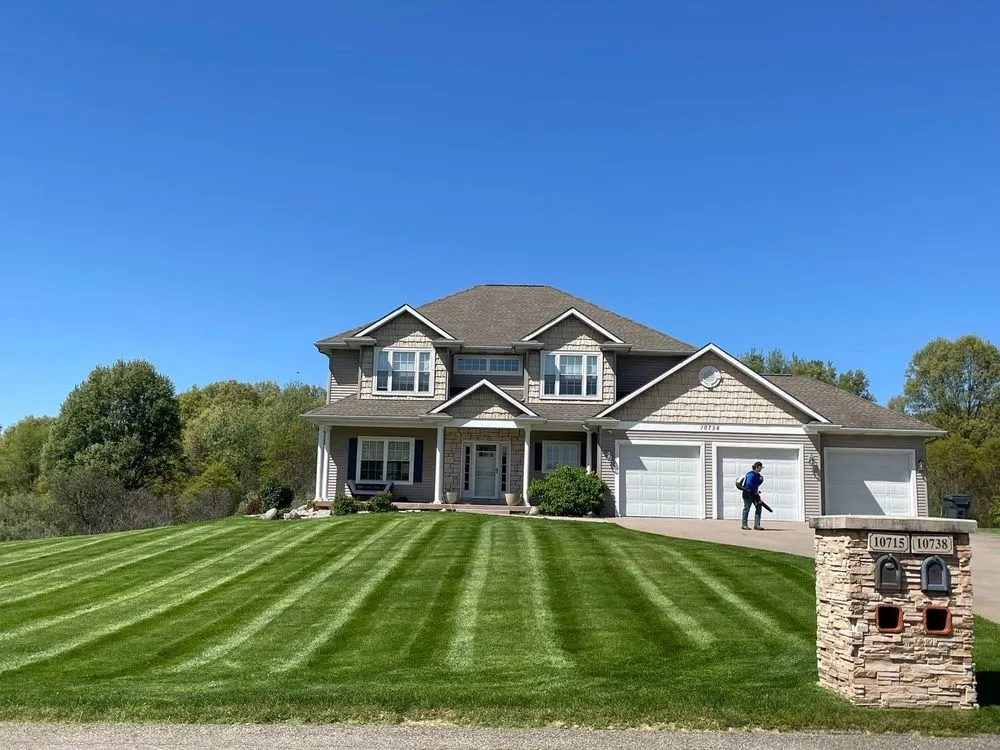 Local lawn mowing service for residential properties in Portsmouth, VA by Rush Lawn Care Services