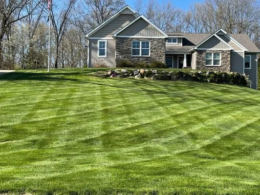 Rush Lawn Care Services Logo