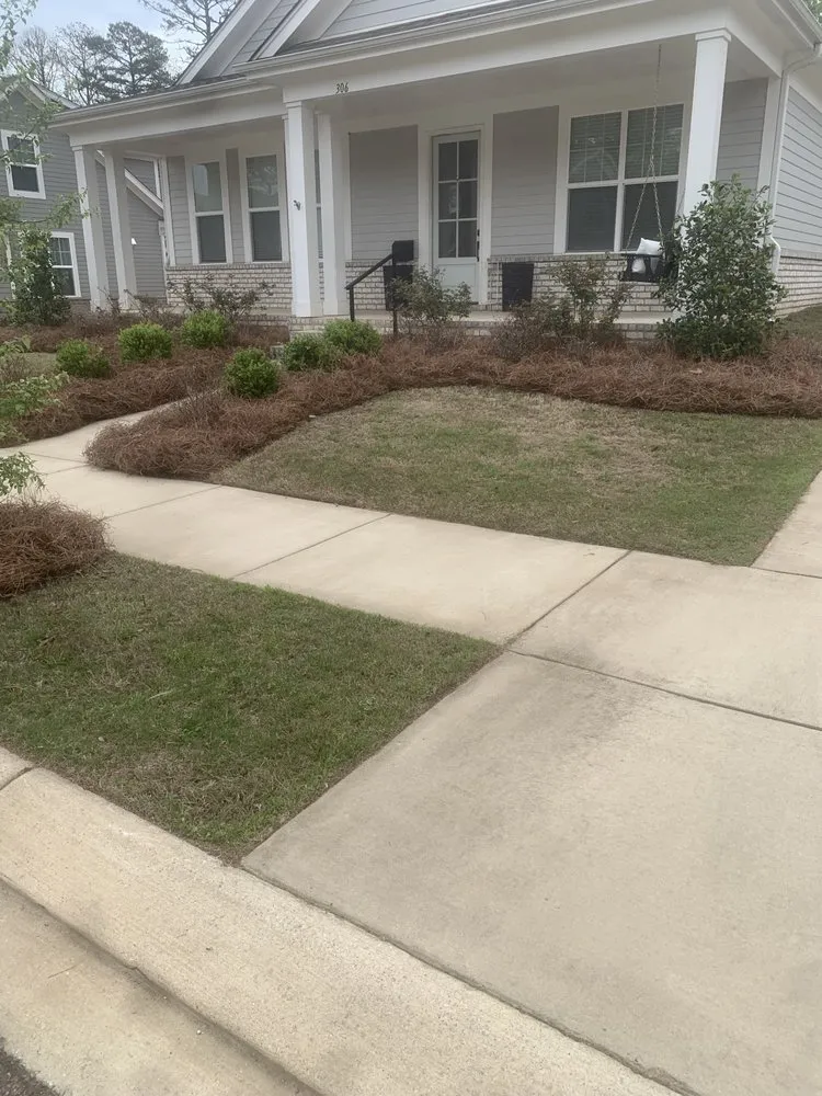 Affordable garden landscaping in Water Valley, MS by Rushing Lawn Care