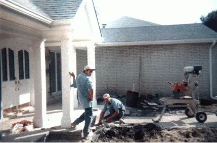 Top-rated lawn mowing service in Arlington Heights, IL by Russel J. Lokun Landscape Design