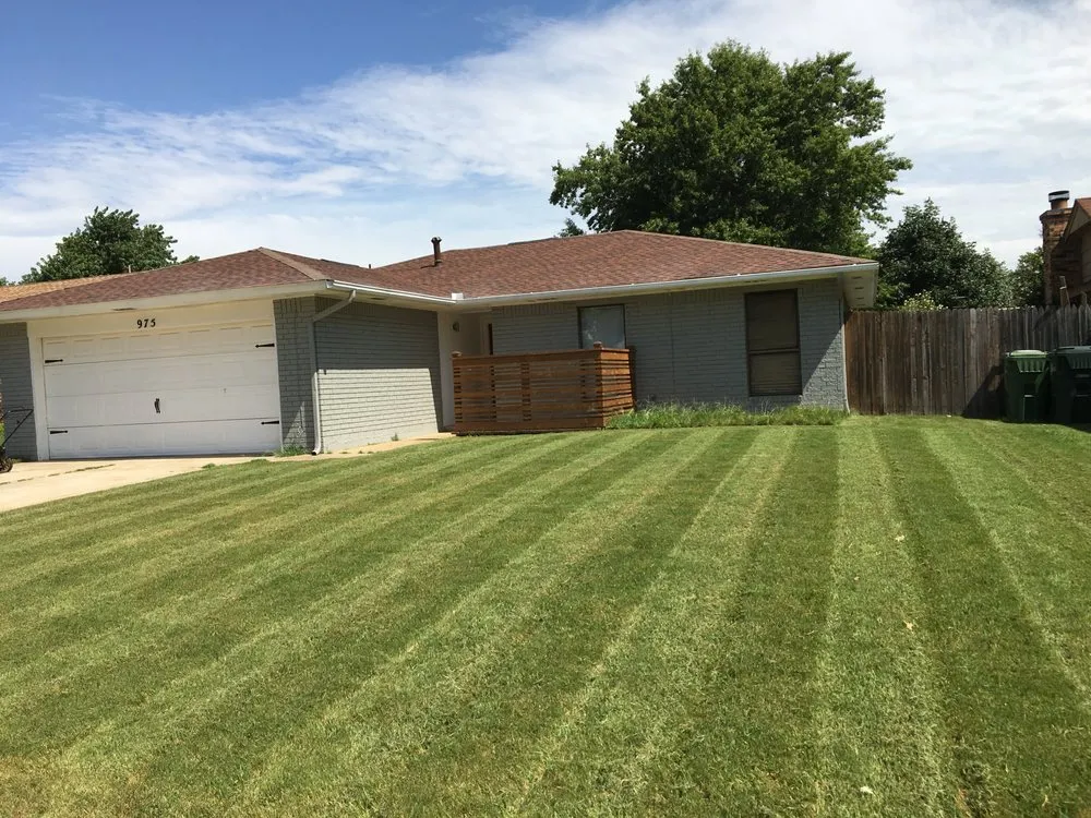 Top-rated landscape installation in Yukon, OK - Russell Landscape Co