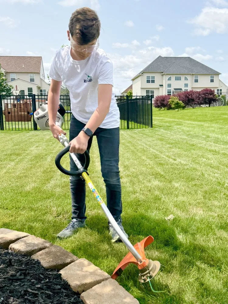 Professional yard maintenance in Breinigsville, PA by Russell Landscaping