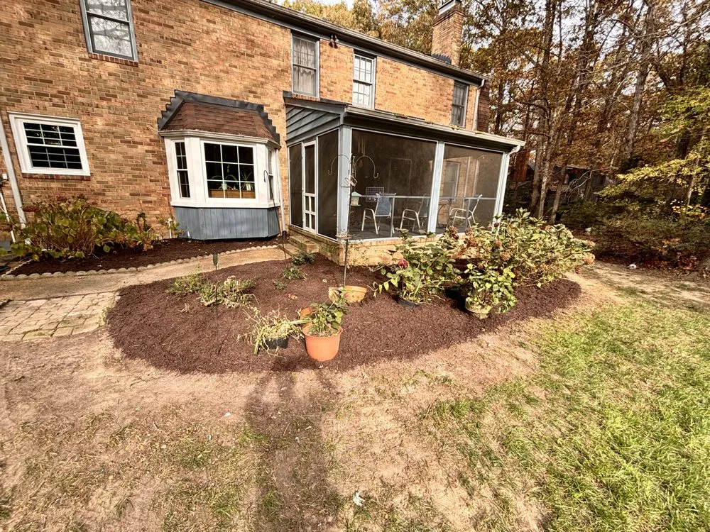 Local yard maintenance in Prince George, VA - Russell Landscaping