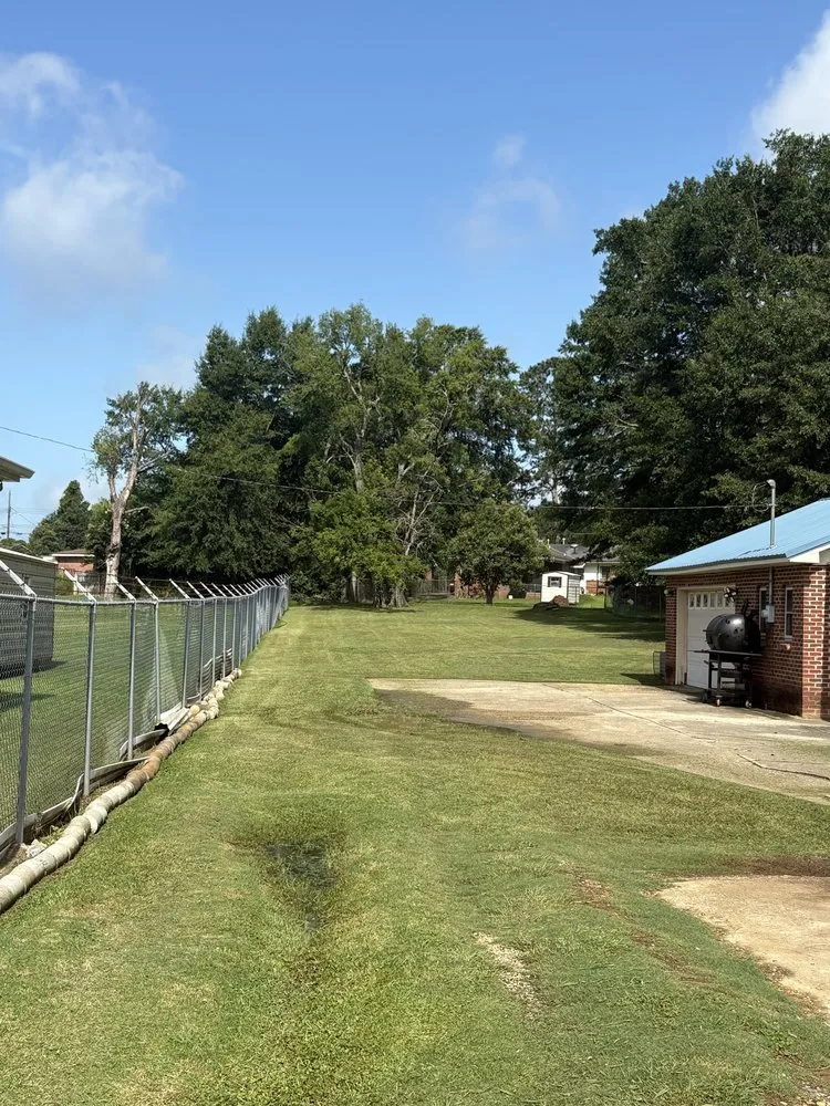 Local residential landscaping for year-round maintenance across Montgomery, AL - Russell Lawn and Landscaping