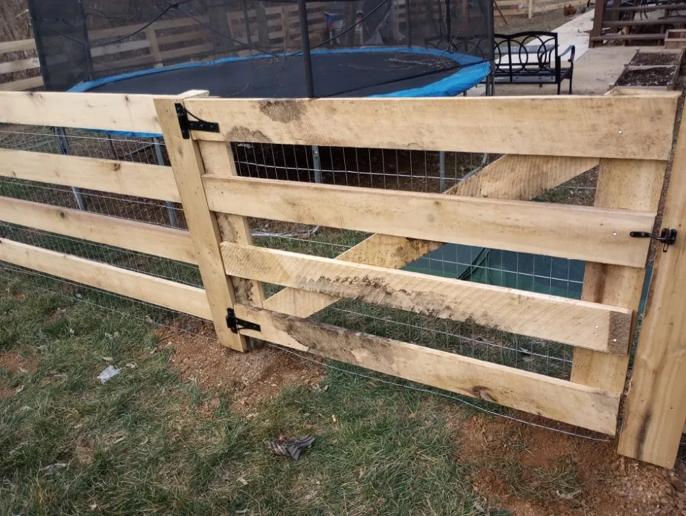 Trusted yard cleanup service in Nicholasville, KY - Russell 'N' Round Lawncare