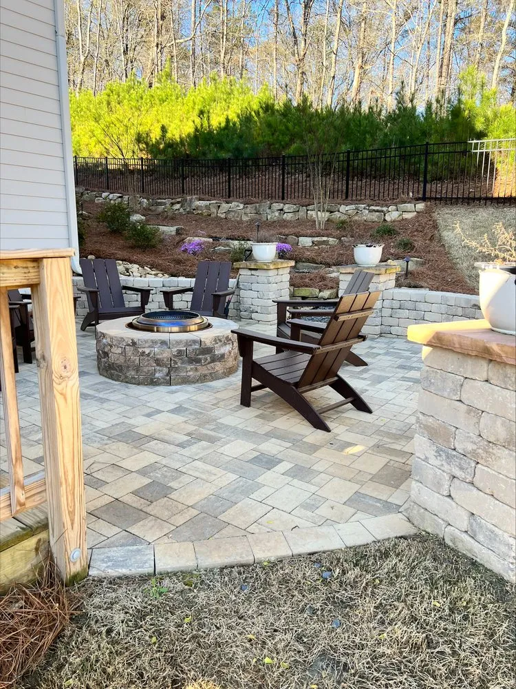 Reliable lawn care service experts serving Kennesaw, GA - Russo Landscapes