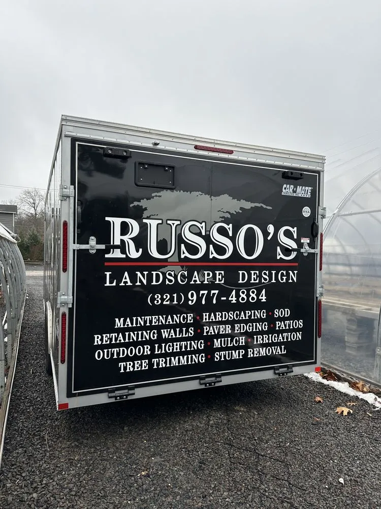 Trusted yard cleanup service for beautiful yards across Satellite Beach, FL - Russo’s Landscape Design