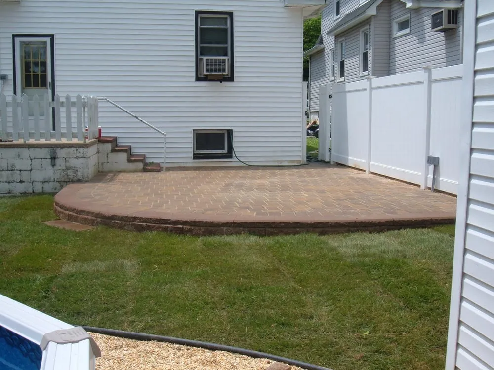 Affordable yard maintenance in New York, NY - Russo's Landscaping
