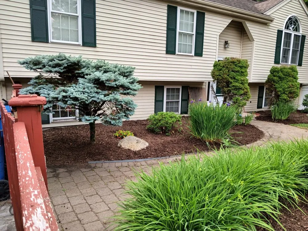 Top-rated yard maintenance experts serving Weymouth, MA - Russo's Property Maintenance