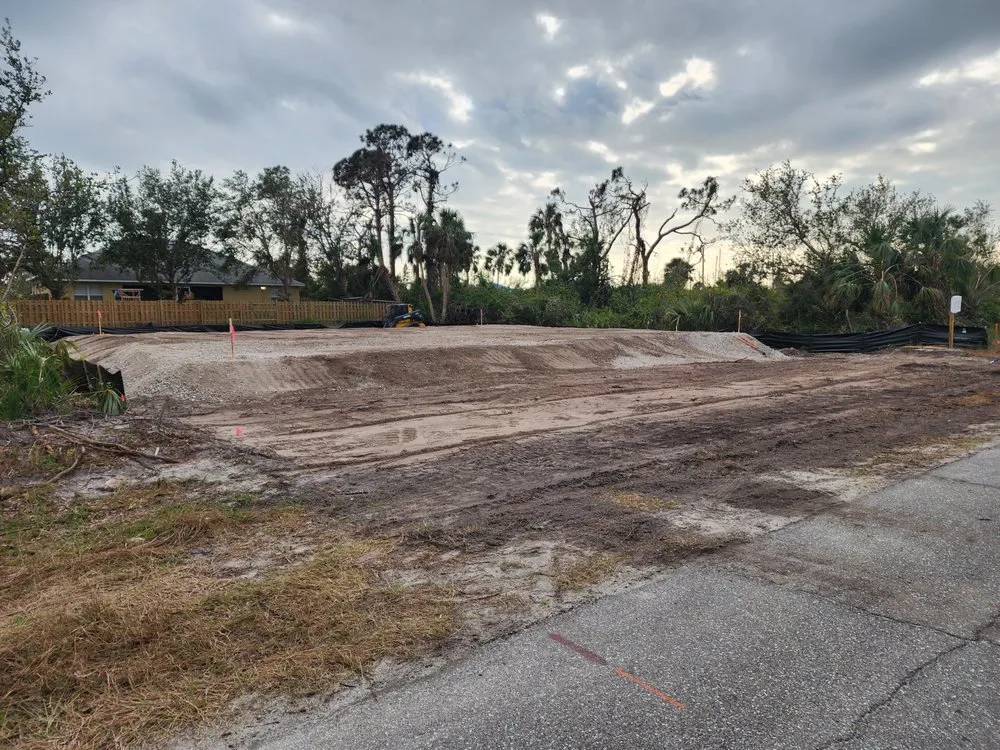 Reliable lawn mowing service experts serving Rotonda West, FL - Russ's Land Clearing And Landscaping