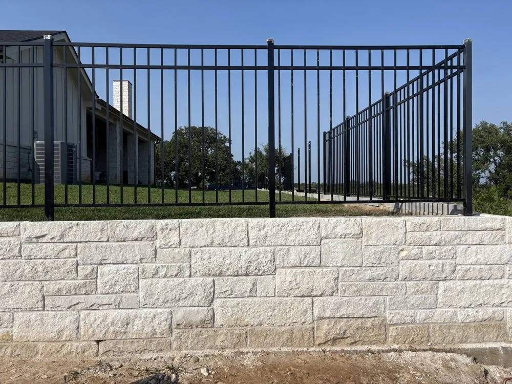 Professional garden landscaping experts serving Stephenville, TX - Rustic Contracting