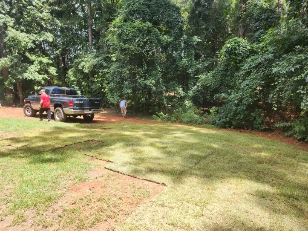 Custom outdoor landscaping in Milledgeville, GA - Rustic Roots