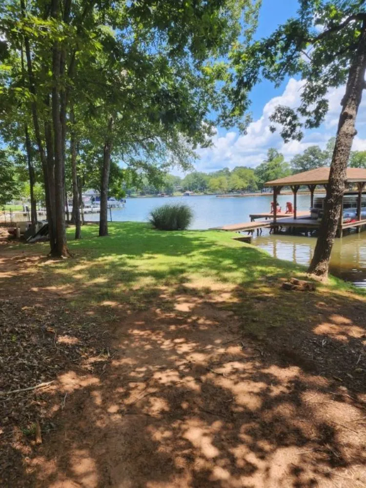 Reliable garden landscaping experts serving Milledgeville, GA - Rustic Roots