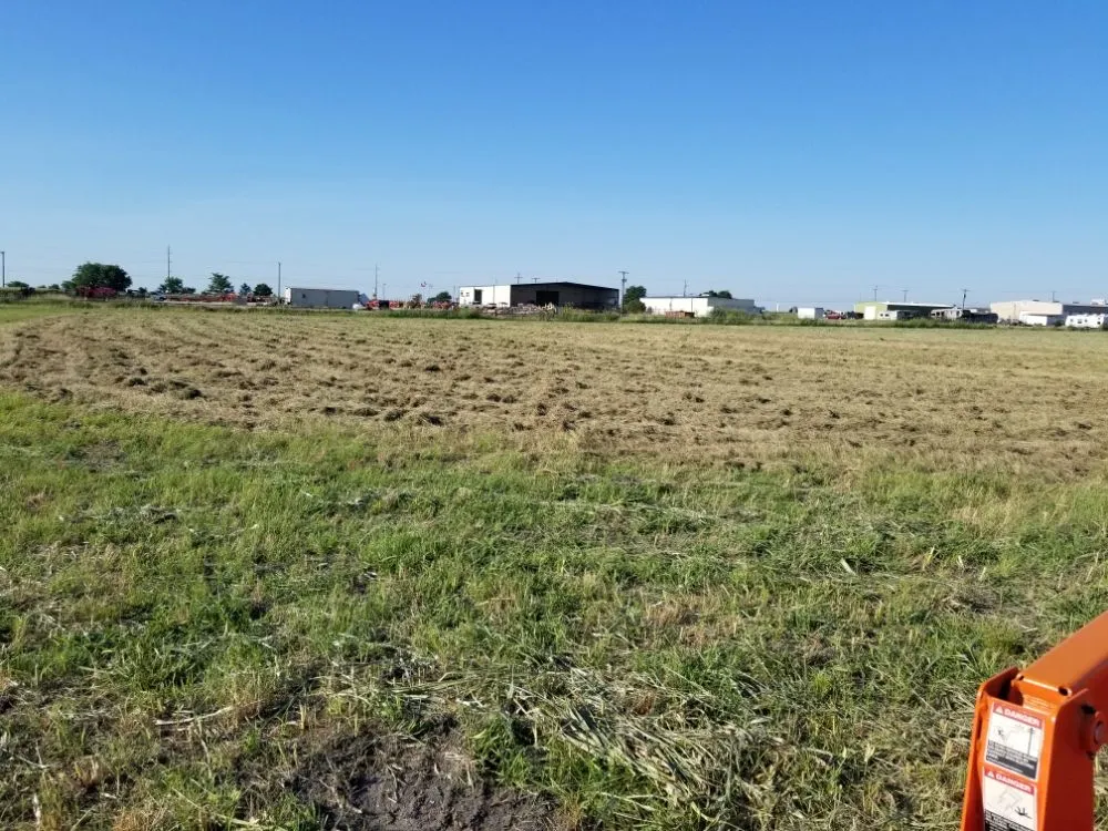 Trusted lawn care service in Lexington, TX by Rusty Tractor Land Maintenance