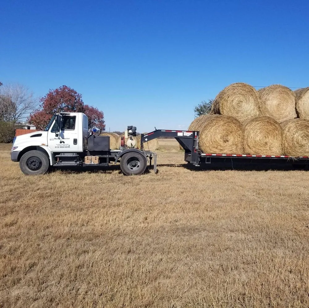 Expert residential landscaping in Lexington, TX - Rusty Tractor Land Maintenance