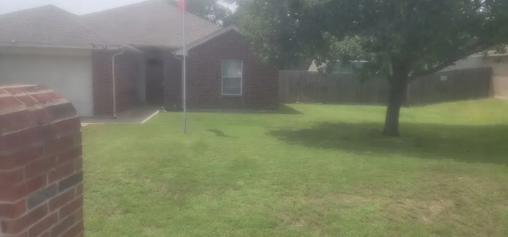 Affordable lawn care service in Weatherford, TX - Rusty's Handyman Services