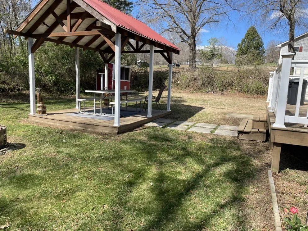 Custom landscape design with custom design across Bowling Green, VA - Rusty’s Landscaping