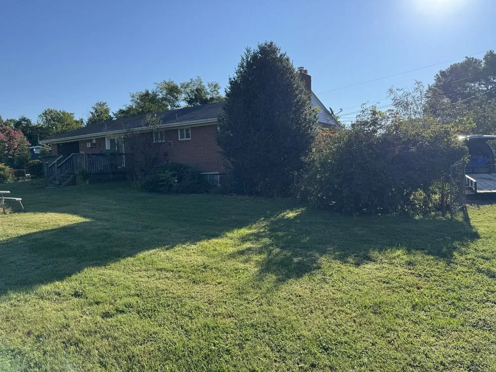 Local lawn mowing service in Front Royal, VA by Rutherfords Outdoor Services