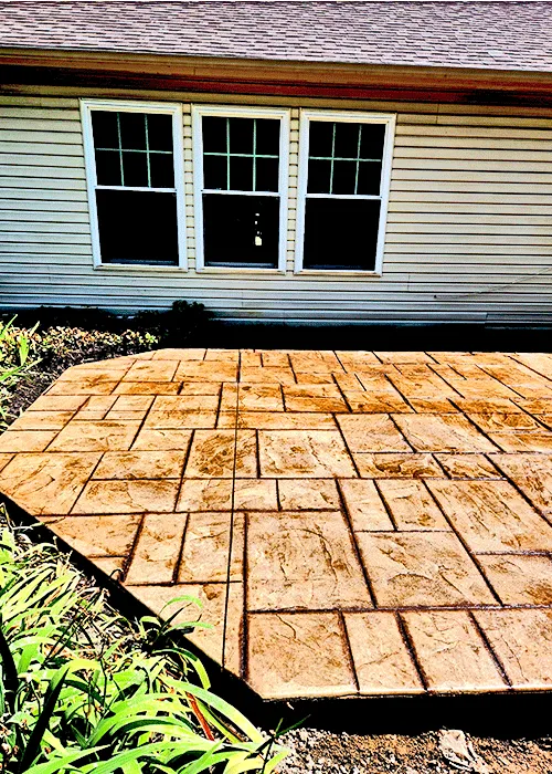 Local yard cleanup service experts serving Brownsburg, IN - R&V Concrete