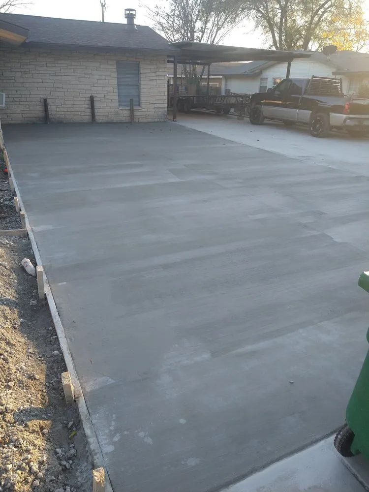 Reliable lawn mowing service with custom design in San Antonio, TX by RV Construction