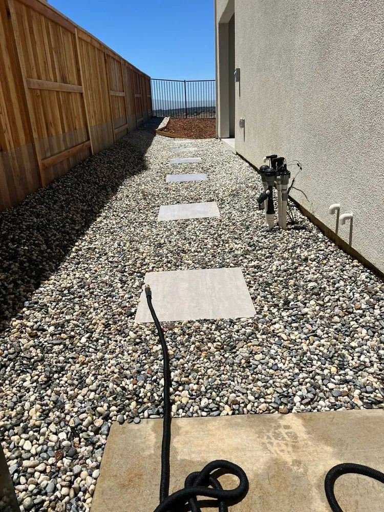 Expert garden landscaping with custom design in Rancho Cordova, CA by R&V Landscaping