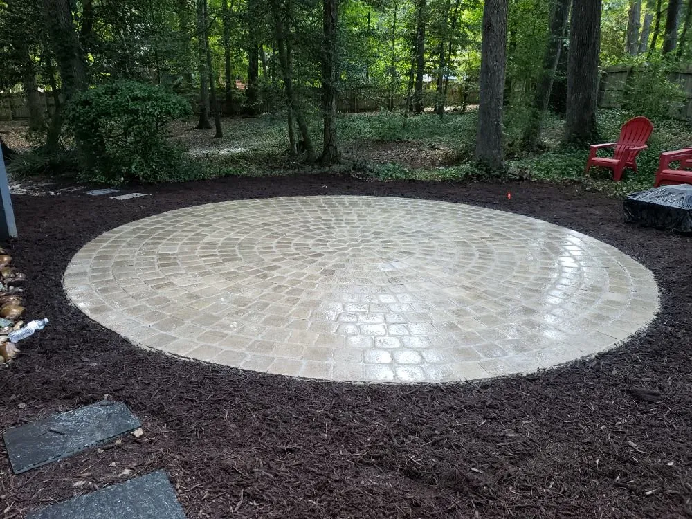 Top-rated garden landscaping in Glen Allen, VA by Rvacleaningandlandscape