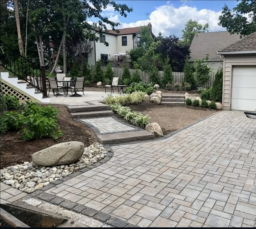 Trusted yard maintenance for homes in Pompton Lakes, NJ by RVG Landscape & Design
