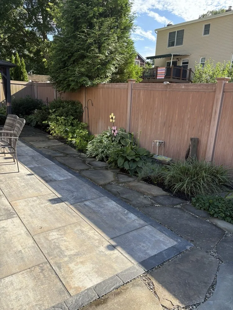 Professional yard cleanup service in Pompton Lakes, NJ by RVG Landscape & Design