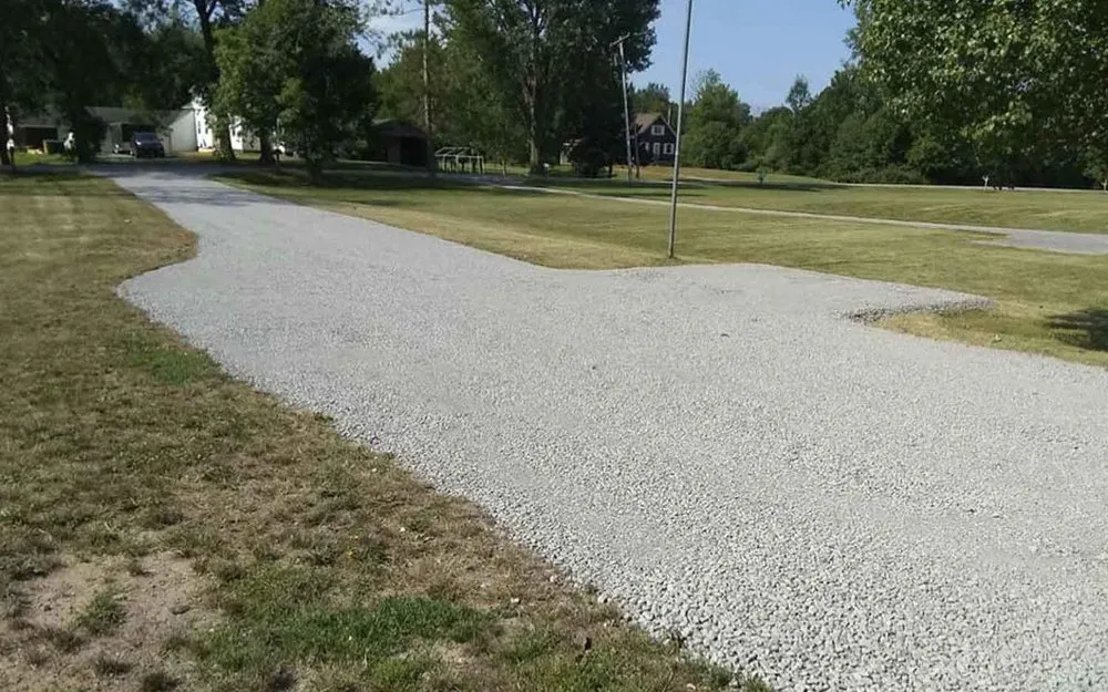 Expert yard maintenance experts serving Sarah, MS - RW Land Maintenance