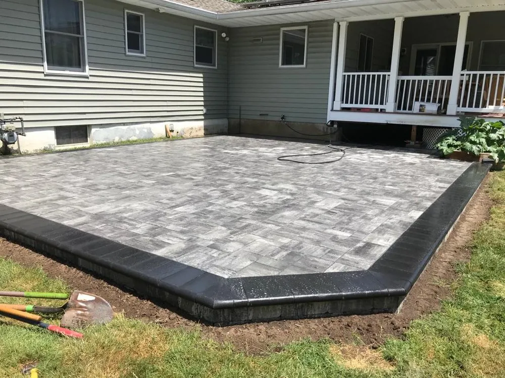 Expert lawn care service experts serving Jackson, NJ - RW Landscaping