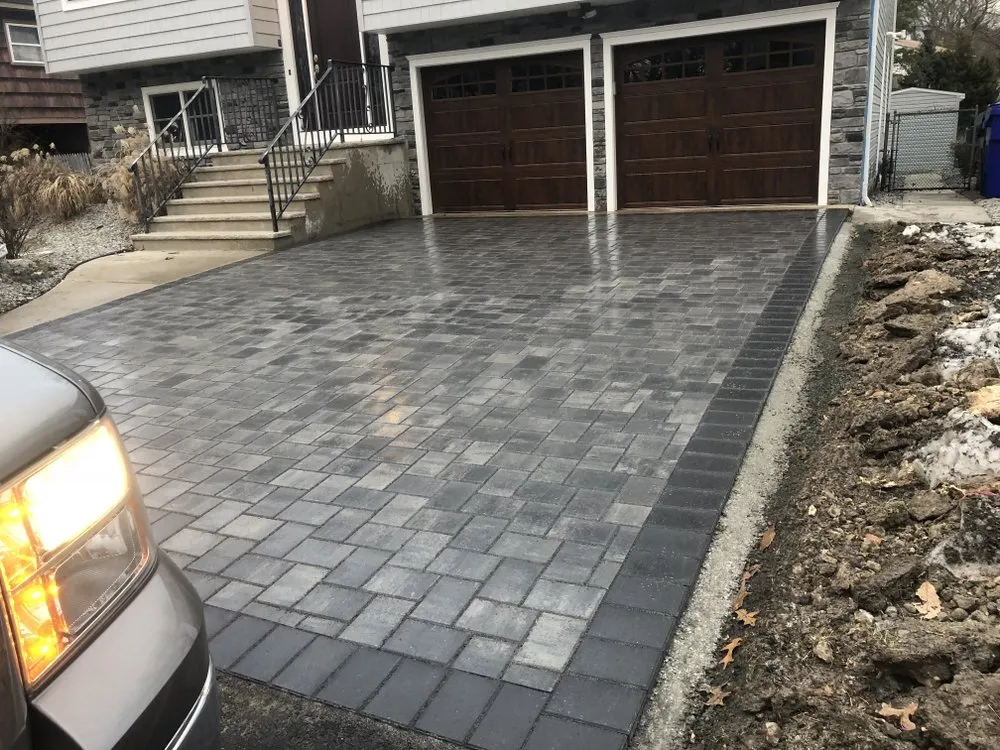 Local outdoor landscaping for residential properties in Jackson, NJ by RW Landscaping