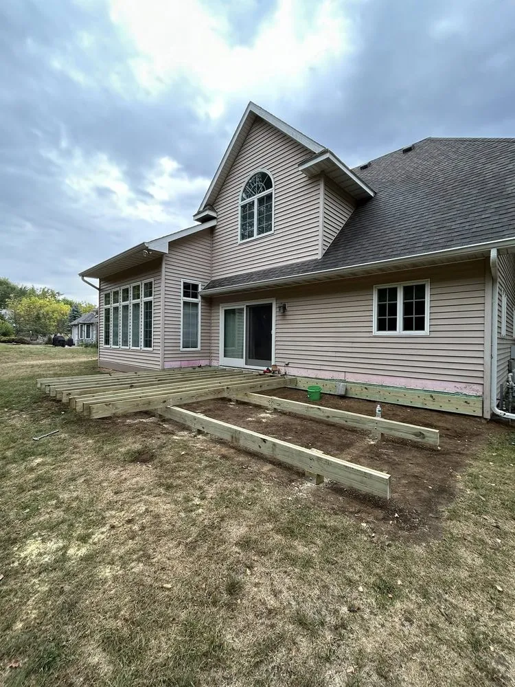 Top-rated yard cleanup service for homes across Pekin, IL - RW Services