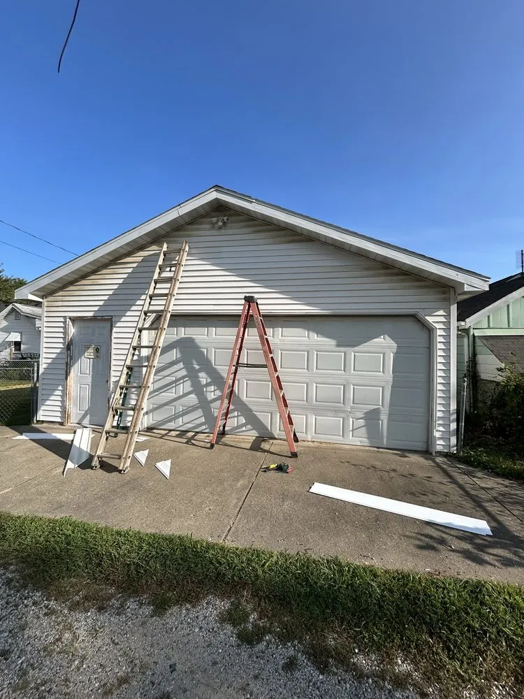 Top-rated outdoor landscaping in Pekin, IL - RW Services