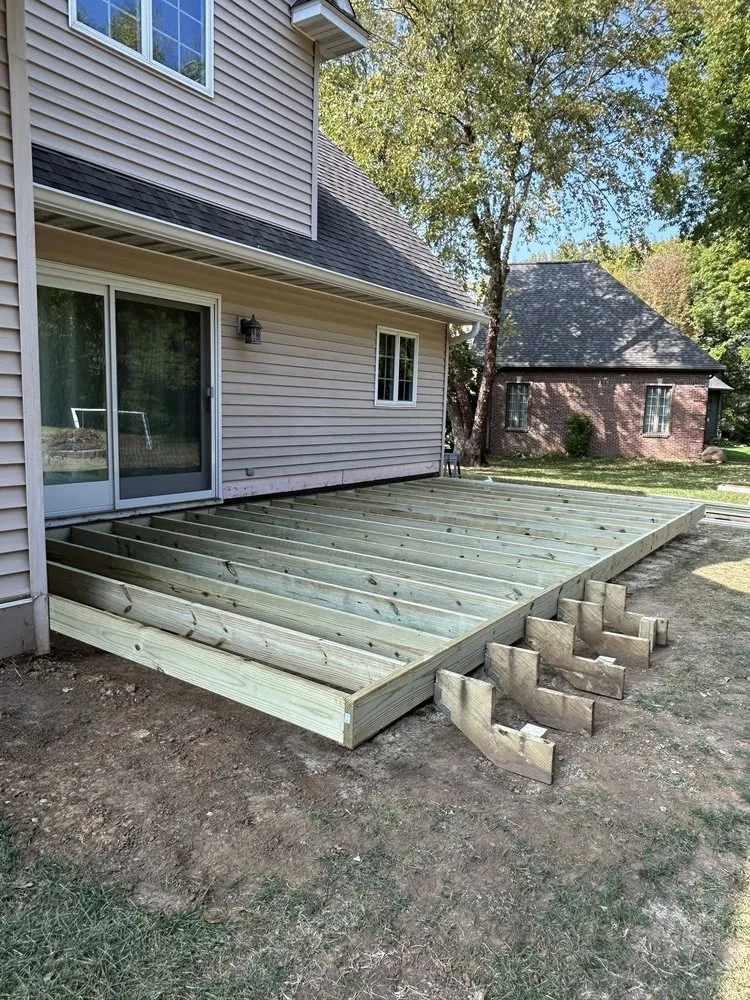 Top-rated landscape installation for year-round maintenance in Pekin, IL by RW Services