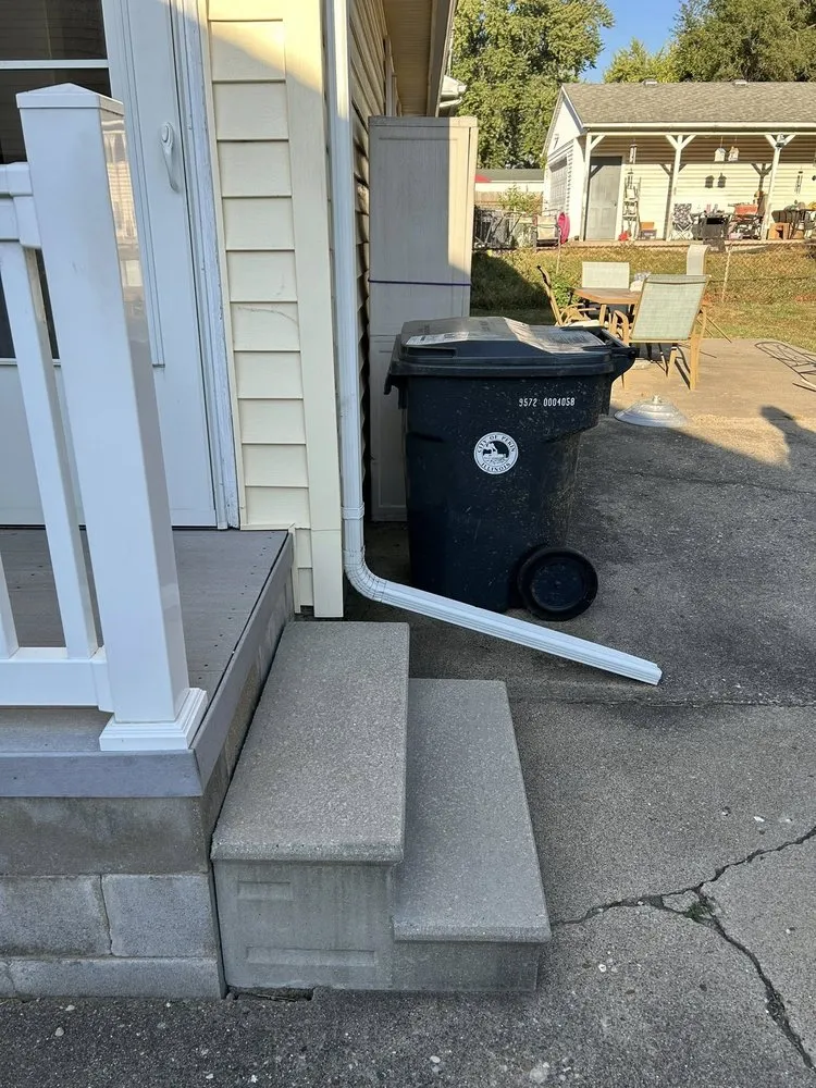 Affordable yard cleanup service experts serving Pekin, IL - RW Services