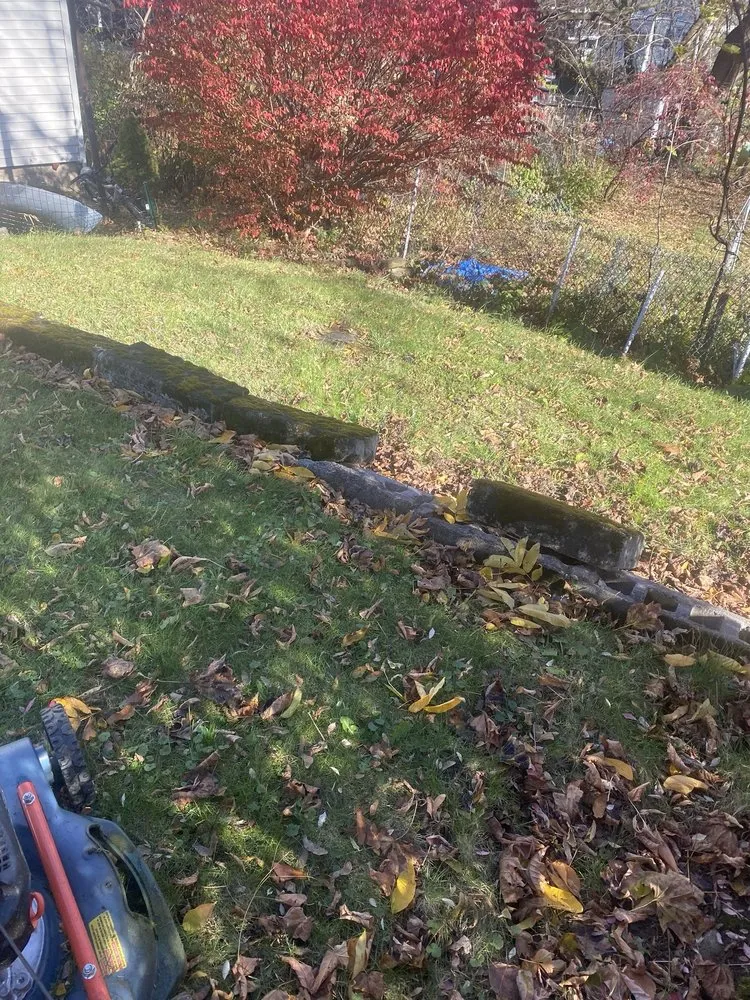 Trusted yard maintenance in Syracuse, NY - RW Snow And Lawn Removal And Cleanouts