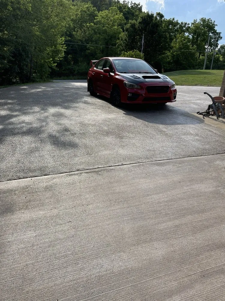 Professional outdoor landscaping in Connellsville, PA by Ryan Courser Construction