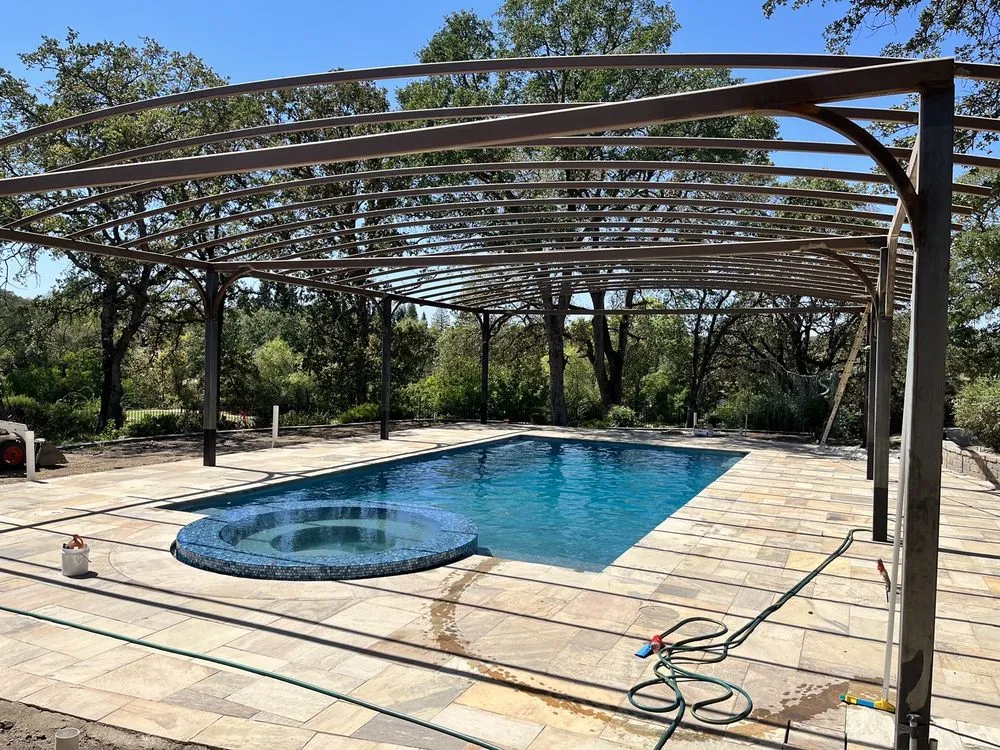 Affordable yard maintenance in Sacramento, CA by Ryan Rouse Designs