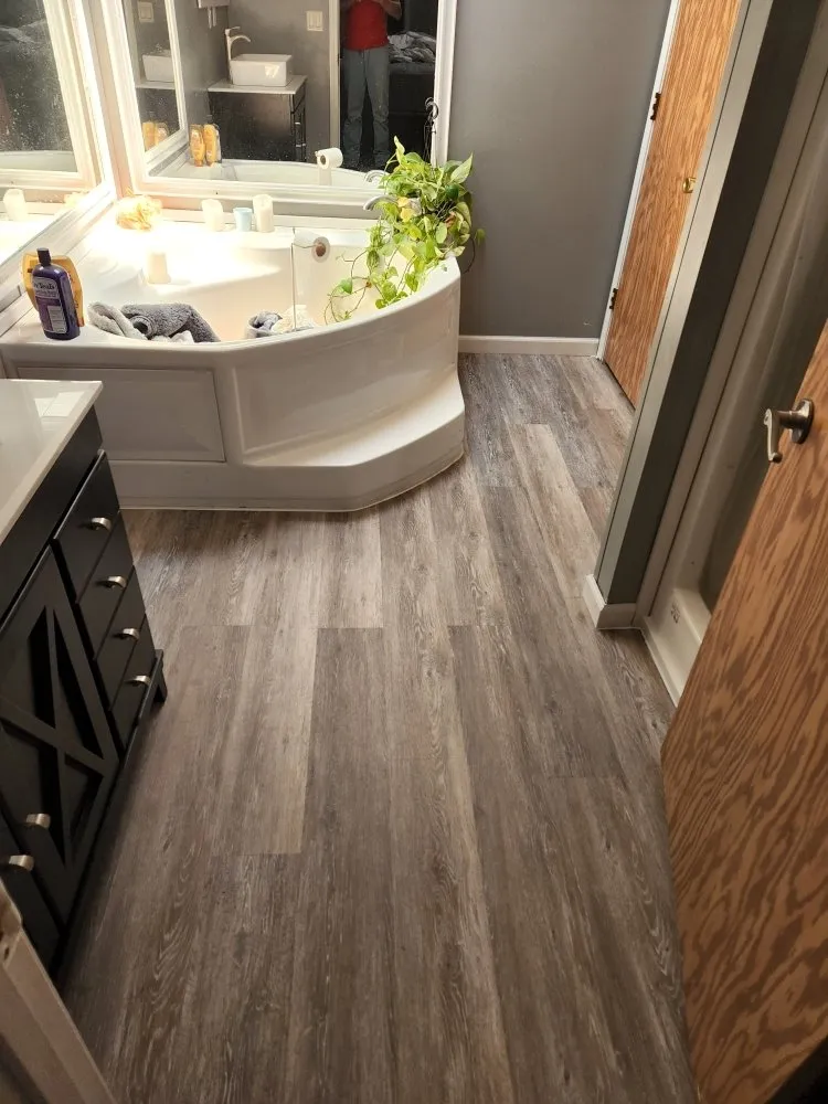 Trusted garden landscaping in Springfield, IL by Ryan Sinks