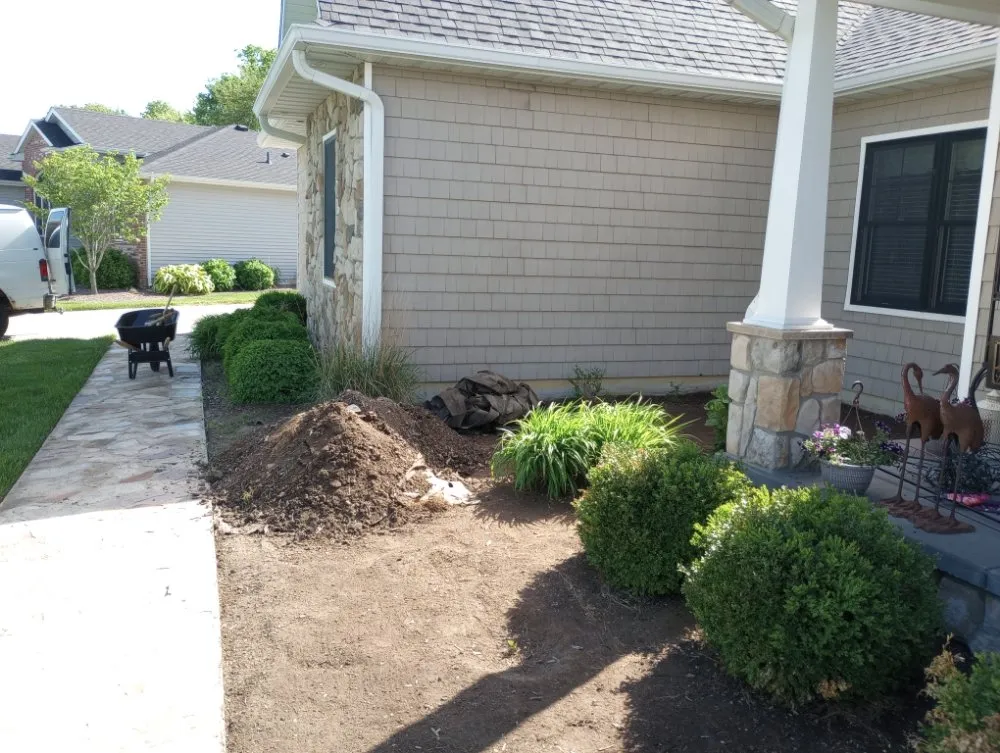 Trusted residential landscaping in Springfield, IL - Ryan Sinks