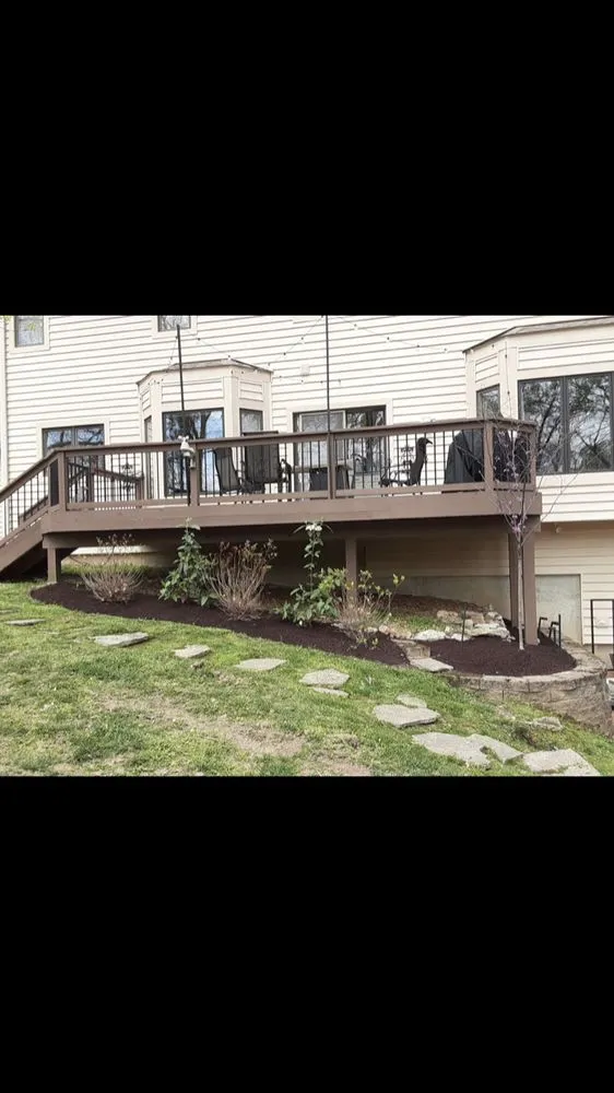 Affordable lawn care service near you across Ellisville, MO - Ryan's Express Complete Lawn Service