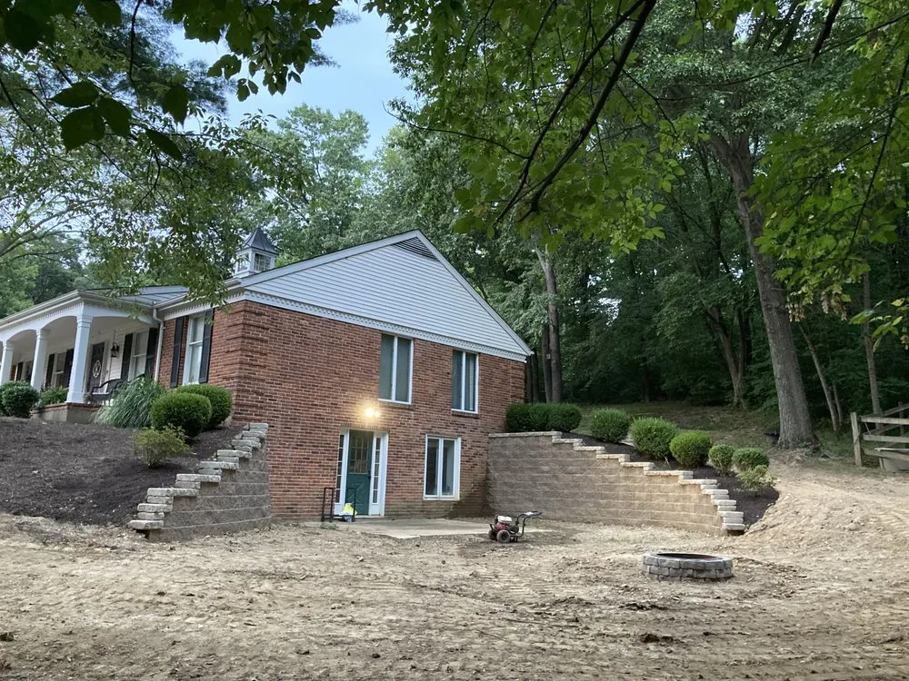 Trusted landscaping services in Ellisville, MO by Ryan's Express Complete Lawn Service