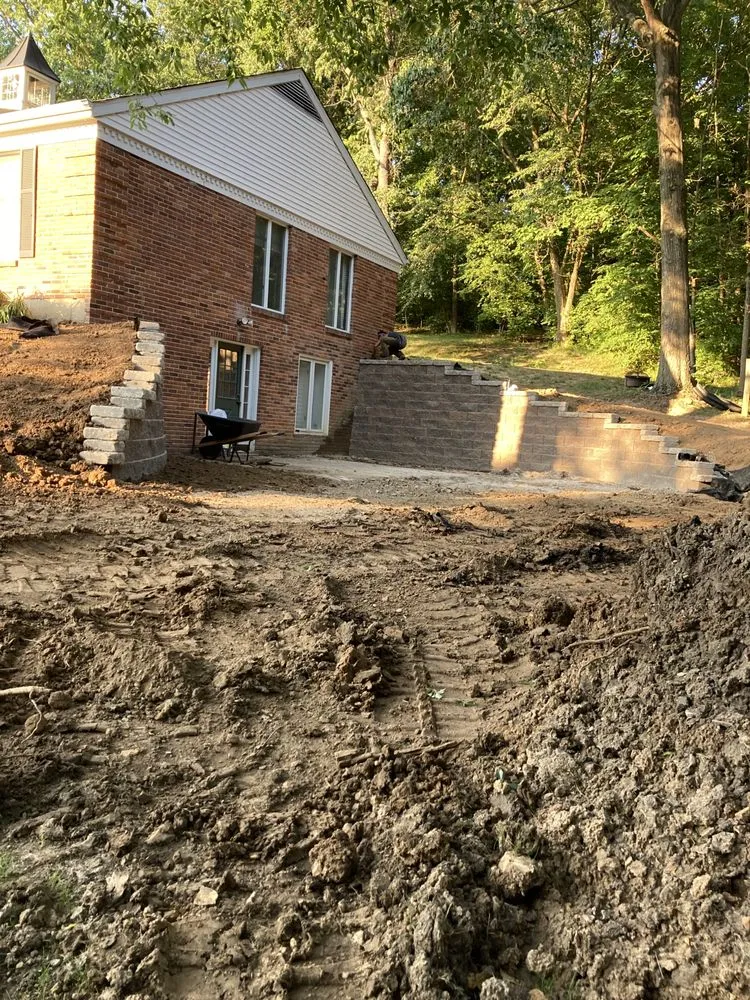 Local residential landscaping in Ellisville, MO - Ryan's Express Complete Lawn Service