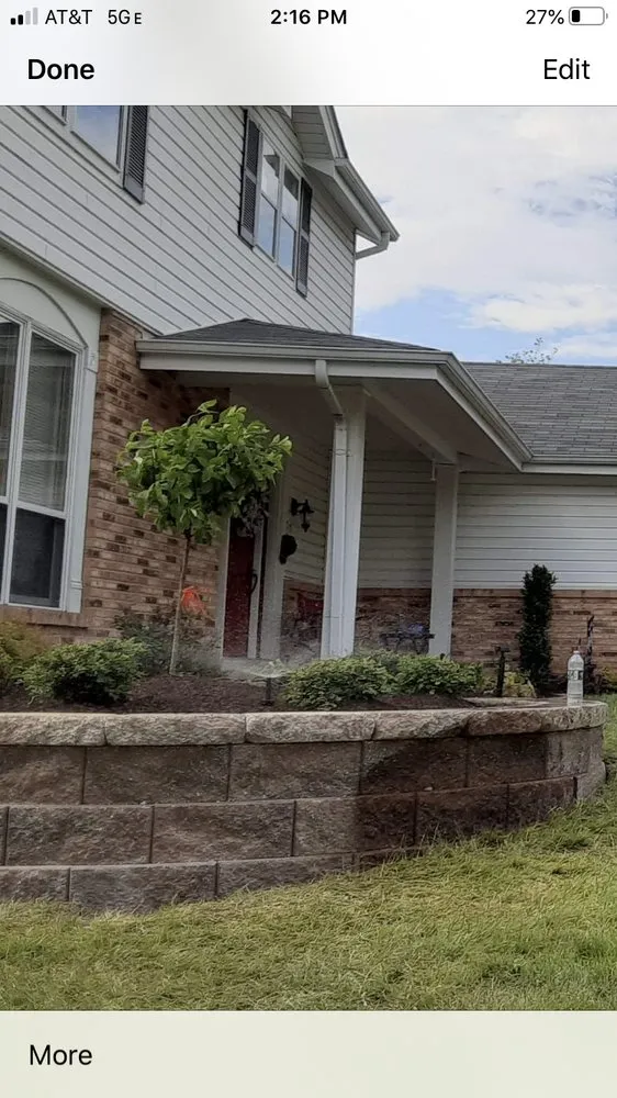 Reliable landscaping services in Ellisville, MO - Ryan's Express Complete Lawn Service