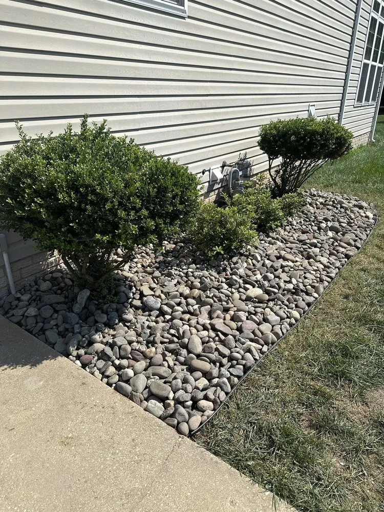 Local garden landscaping in Waldorf, MD - Ryan's Landscaping and Waste Management
