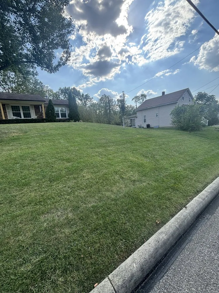 Custom landscape design in Norwood, OH - Ryans Lawn & Auto