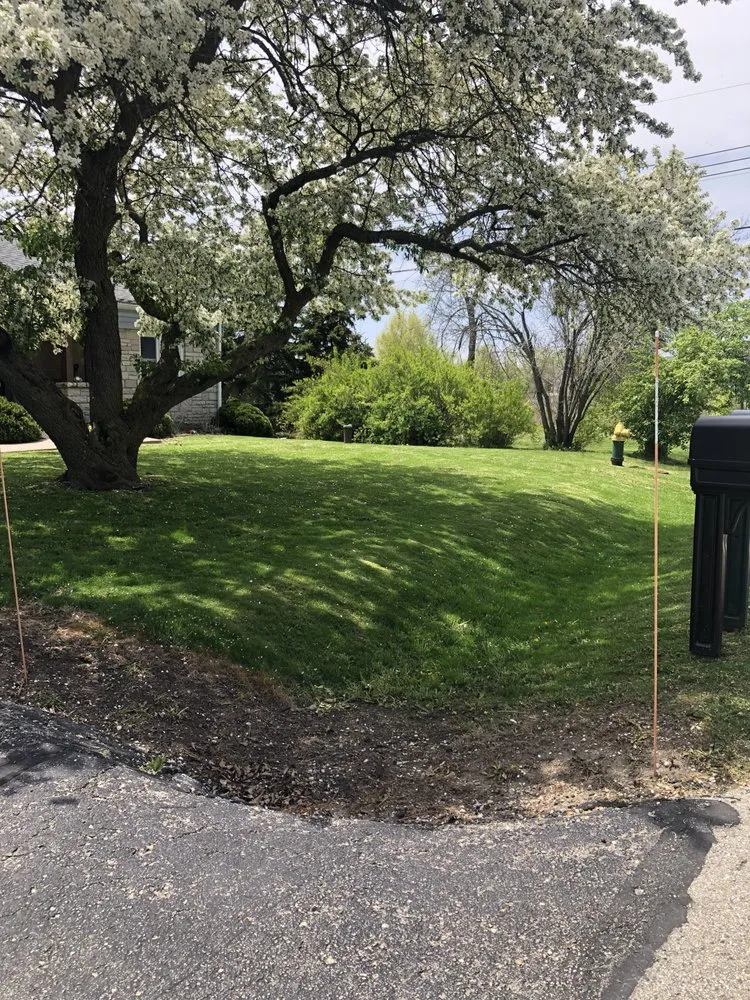 Reliable garden landscaping experts serving Racine, WI - Ryan’s lawncare