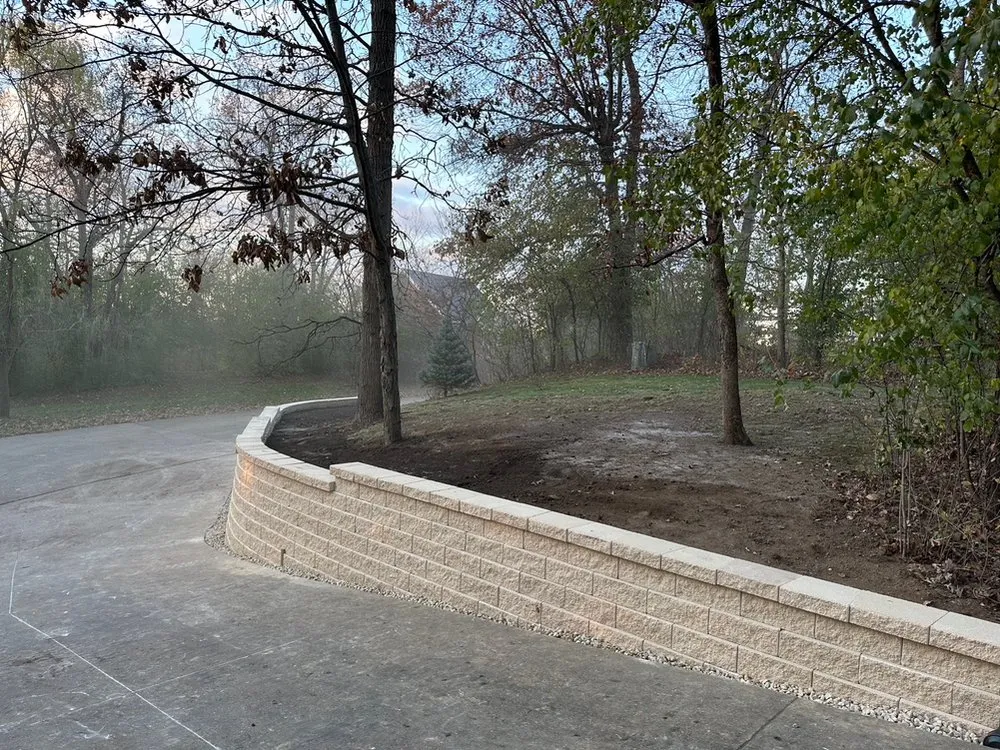 Custom yard maintenance in Dubuque, IA by Ryan’s Outdoor Services