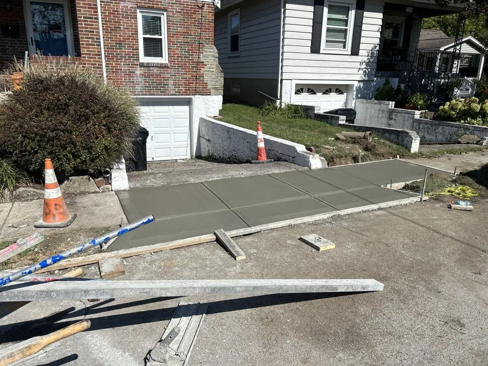 Professional yard maintenance in Cincinnati, OH - Ryan's Sidewalk and Patio Repair