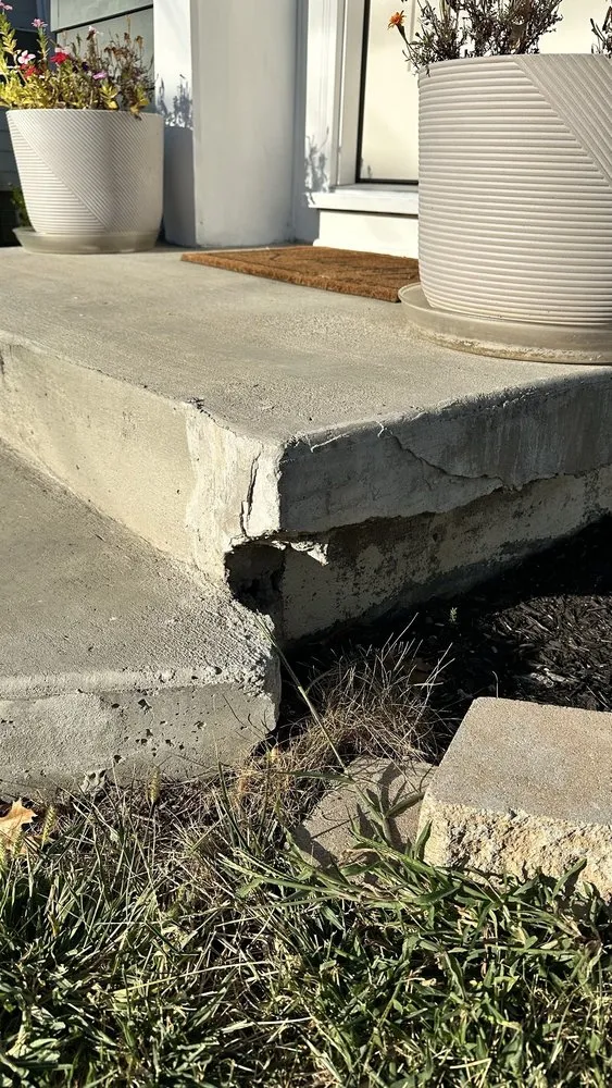 Custom lawn mowing service for residential properties in Cincinnati, OH by Ryan's Sidewalk and Patio Repair